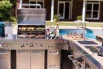 Charbroil® Medallion Series™ Amplifire™ 3-Burner Grill