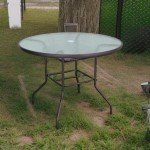 Sienna Round Glass Top Patio Table - 40