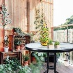 24" Round Outdoor Bistro Table with Glass Top