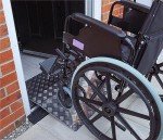 Portable Aluminium Threshold Ramp for Scooters/Wheelchairs