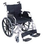 Folding Bariatric Self-Propelled Wheelchair with Brakes