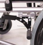Folding Bariatric Self-Propelled Wheelchair with Brakes