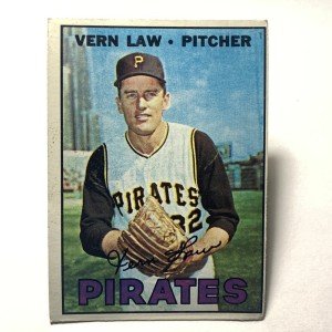 Vern Law 1967 Topps Cy Young Winner Card
