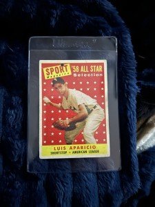 1958 Topps Sport Magazine All-Star Luis Aparicio #483