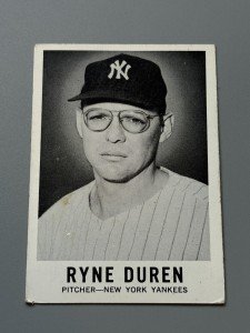 1960 Leaf Baseball Card #22 Ryne Duren