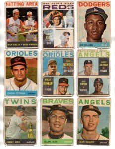 1964 Topps Venezuelan #162 Sisler & Pinson Card