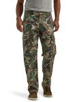 Wrangler Men's Camo Cargo Pants for Pigeon Hunting