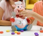 Goliath Pop The Pig - Fun Burger Feeding Game