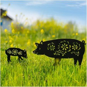 Cute Pig Metal Garden Stakes for Outdoor Decor