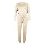 AI-Powered Women's Fall Loungewear Set: Stylish Comfort