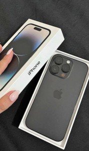 Apple iPhone 15 Pro Max 256GB - Black
