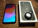 Apple iPhone 11 64GB Unlocked - Black Gray