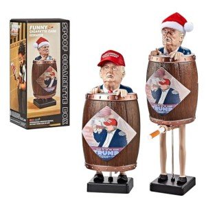 CHOICEDC Trump Funny Cigarette Holder Case, Santa Trump Cigarette Dispenser, Trump Merchandise, Donald Trump Figurine Statue Cigarette Case for Christmas Party, Home Decor, Trump Gifts for Men Women