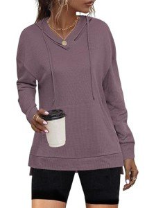 WNEEDU Waffle Hoodies for Women Side Slits Loose Pullover Tops with Pockets Stacked Collar Long Sleeve Shirt Tops 2024 Mauve L