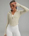 QUEENIEKE Workout Jacket for Womens Slim Fit BBL Jacket Zip up Cropped Gym Tops for Yoga Running (Peyote, XS)