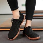 EZEREELL Women's Minimalist Slip-On Barefoot Sneakers