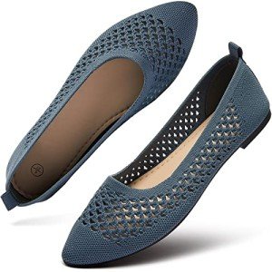 Stylish Black Pointed Toe Flats for Women