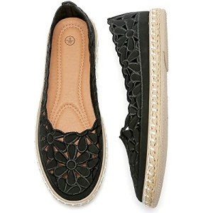 HEAWISH Women's Daisy Round Toe Ballet Flats