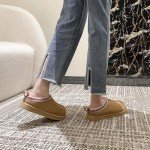 Cozy Women's Chestnut Platform Mini Boot Slippers