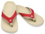 Spenco Women's Yumi Sandals in True Red