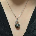 Tahitian Black Pearl Necklace for Her Gifts