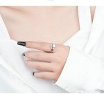 Elegant 18K Gold and Silver Women's Engagement Ring Set