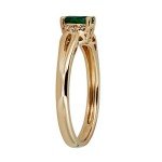 Elegant Emerald and Diamond Engagement Ring for Her
