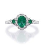 Elegant 14K White Gold Emerald Diamond Engagement Ring
