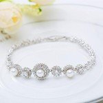 Dainty 14K Gold Freshwater Pearl Bracelet for Women