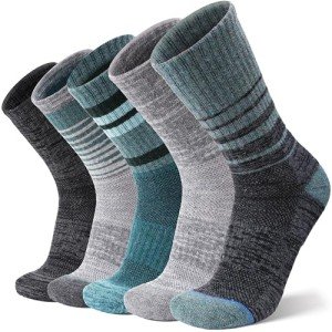 Cozy Merino Wool Hiking Socks - 5 Pairs