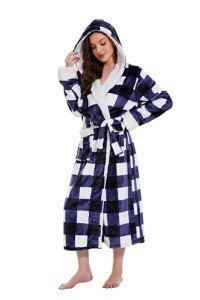 Cozy Women's Hooded Plush Fleece Robe, 2XL/3XL