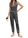 Cozy Charcoal Sleeveless Pajama Set for Women