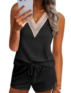 Ekouaer Lace V-Neck Women's Pajama Set - Black