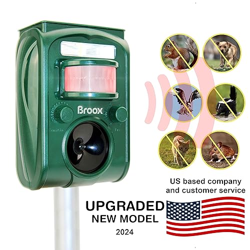 Broox Solar-Powered Animal Repeller Device