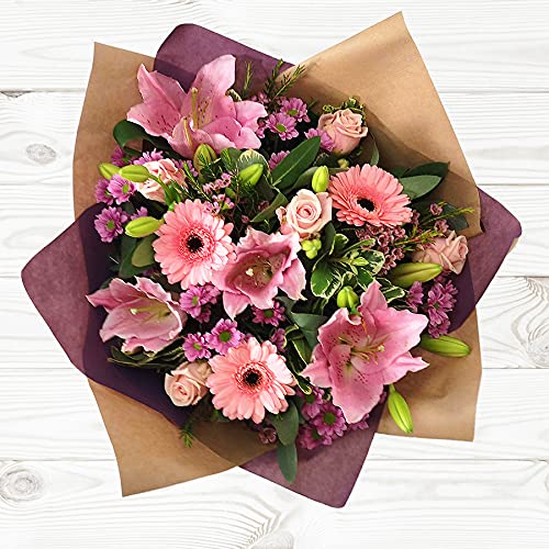 Handgebundener Blumenstrauß für besondere Anlässe