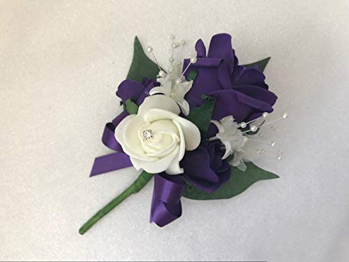 mother ladies wedding pin on corsage