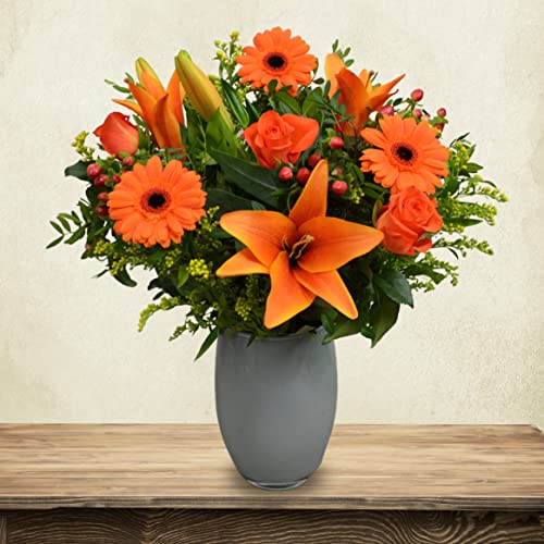 Orange Roses and Lilies Bouquet by Florists