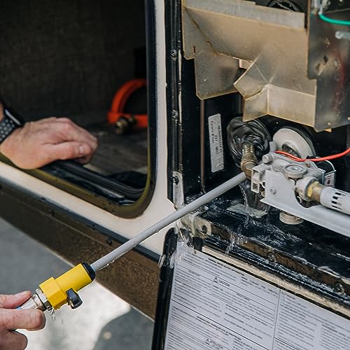 Camco Camper/RV Water Heater Tank Rinser | Improves Water Heater Function by Flushing Out Sediment | Easily Attaches to Standard Garden Hose & Features Convenient Shutoff Valve (11691)