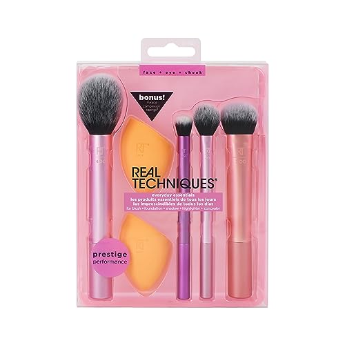 Real Techniques Everyday Essentials Kit, Makeup Brush Set With 2 Makeup Blending Sponges, For Eyeshadow, Foundation, Blush, & Concealer, UltraPlush Synthetic Bristles, 6 Piece Makeup Brush Set