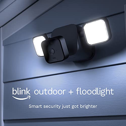 Blink Outdoor 3rd Gen + Floodlight â wireless, 2-year battery life, HD floodlight mount and smart security camera, 700 lumens, motion detection, set up in minutes - 1 camera kit (Black)