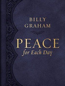 Daily Devotions: Peace for Each Day, Large Print