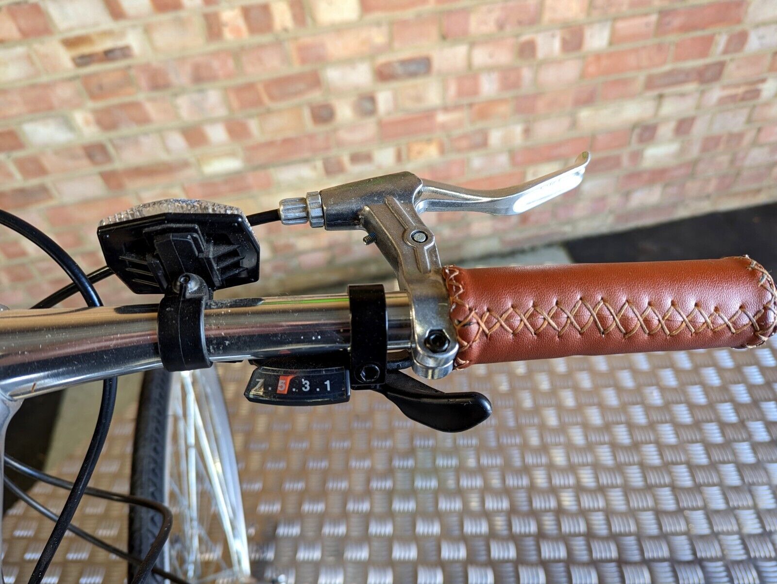 Hybrid Electric Bicycle for Gents - Lightweight E-bike