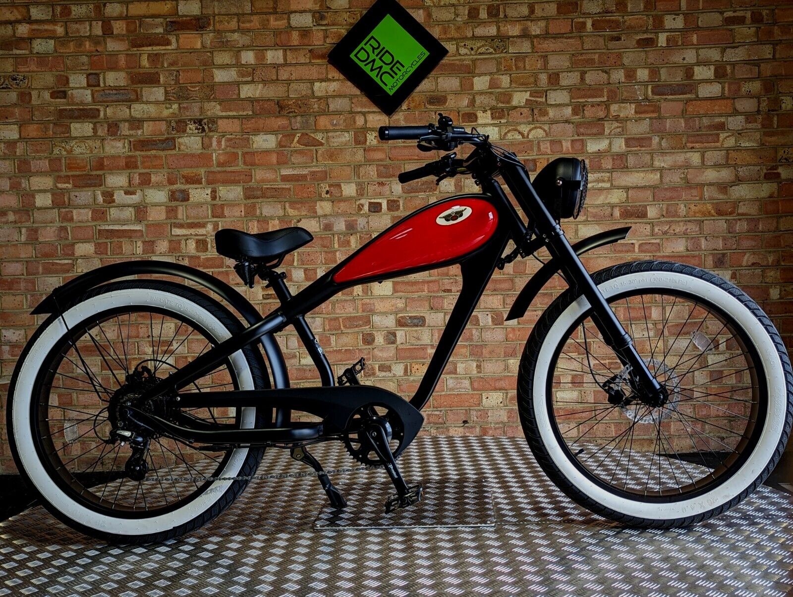 Retro Fat Tyre Beach Cruiser E-Bike Sale: 250-750W