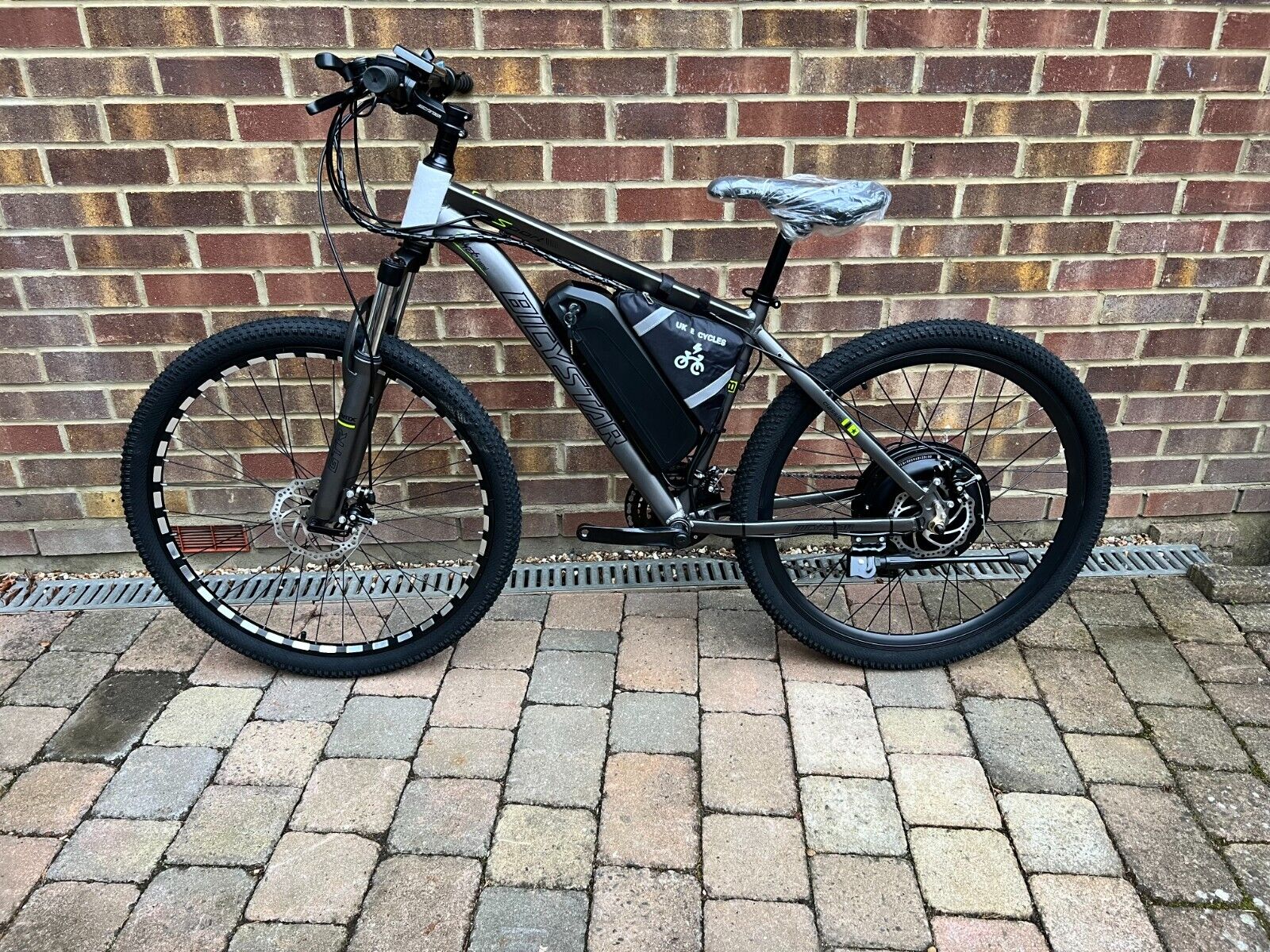 Fast Electric Mountain Bike: 1500w 35mph 29