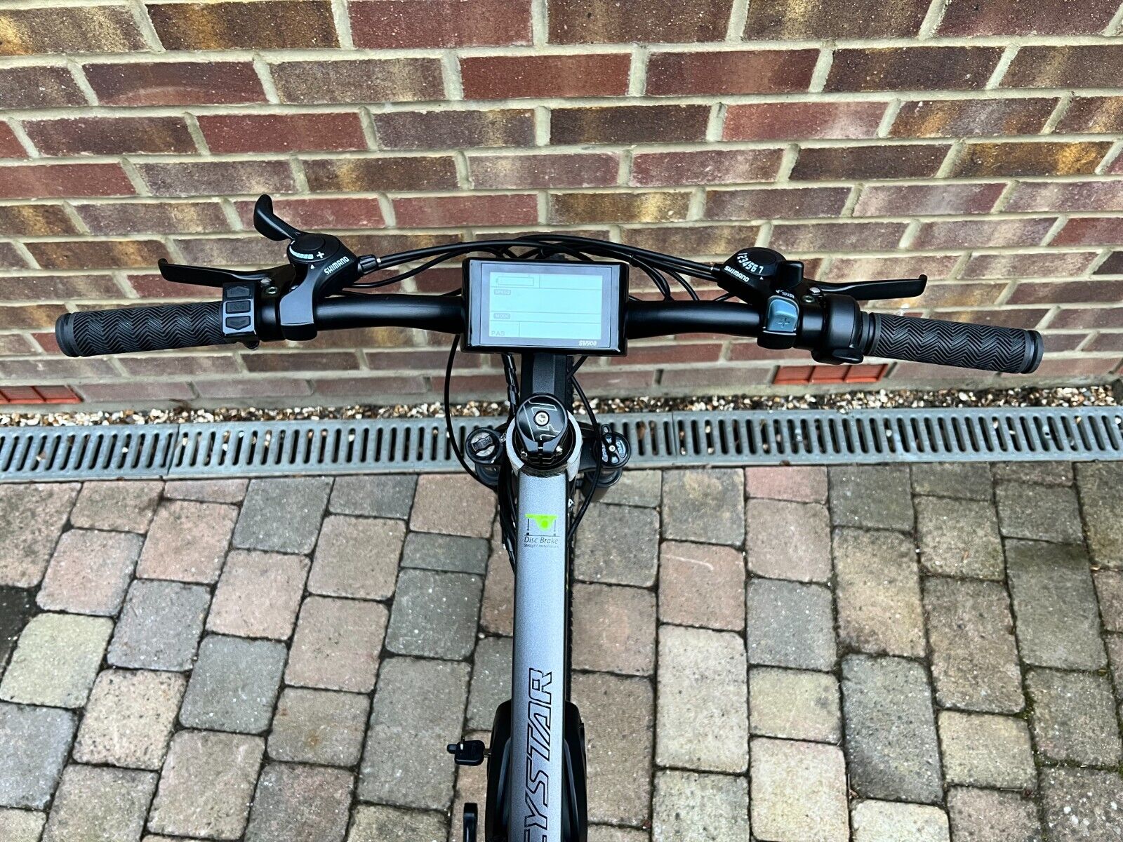 Fast Electric Mountain Bike: 1500w 35mph 29