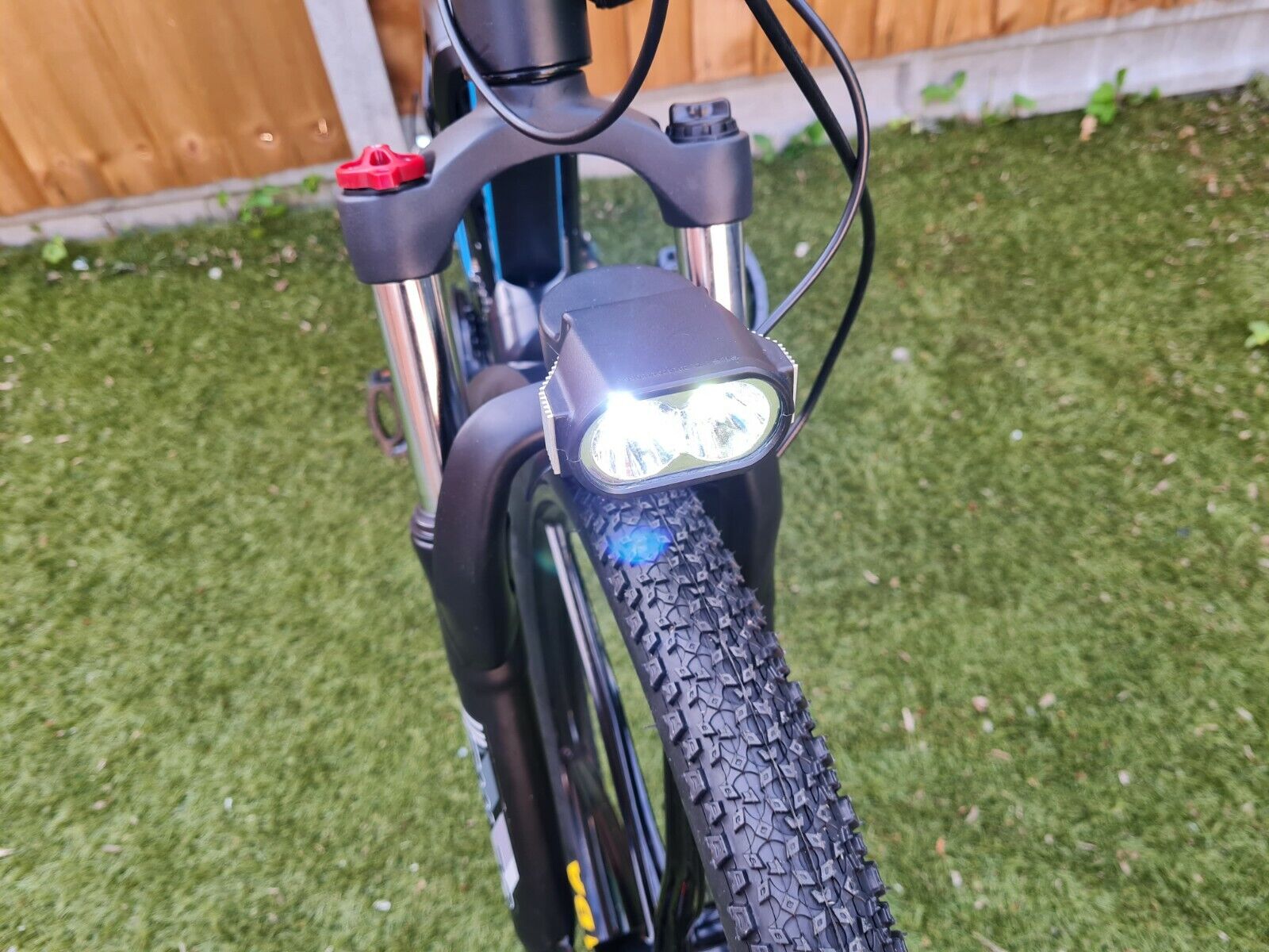 26" Electric Mountain Bike - E-Citybike by Magna