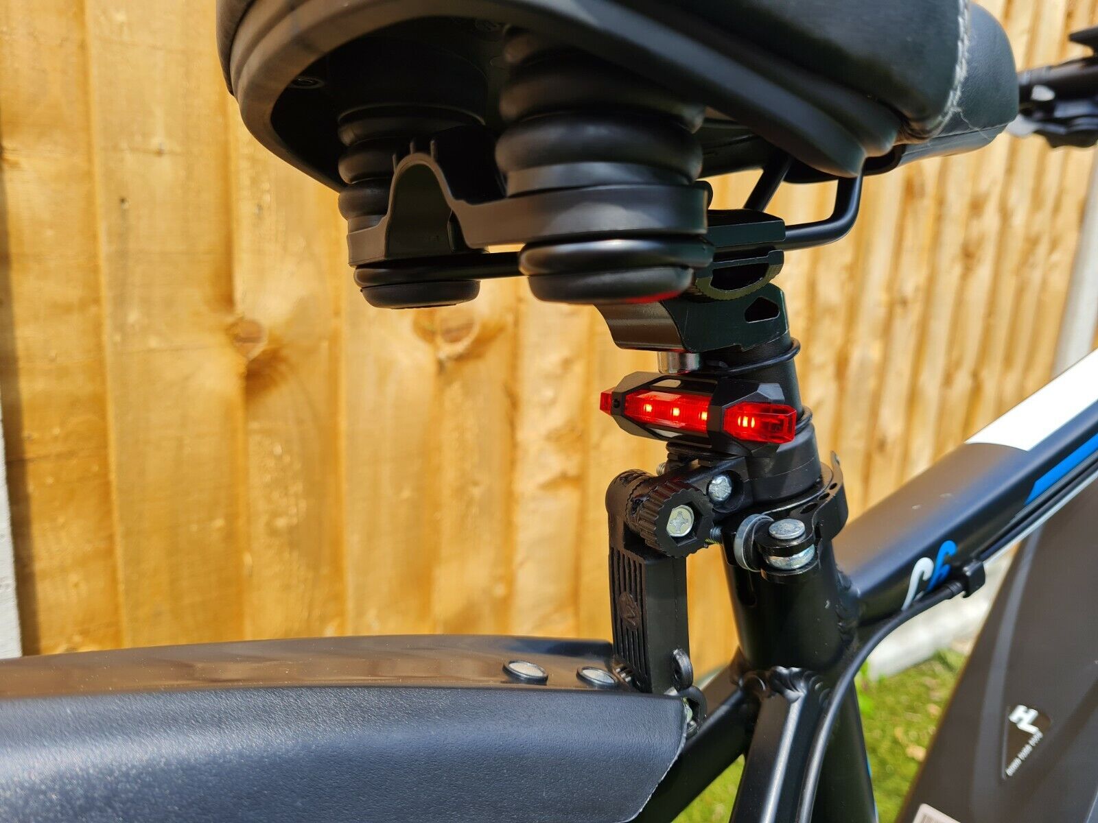 26" Electric Mountain Bike - E-Citybike by Magna