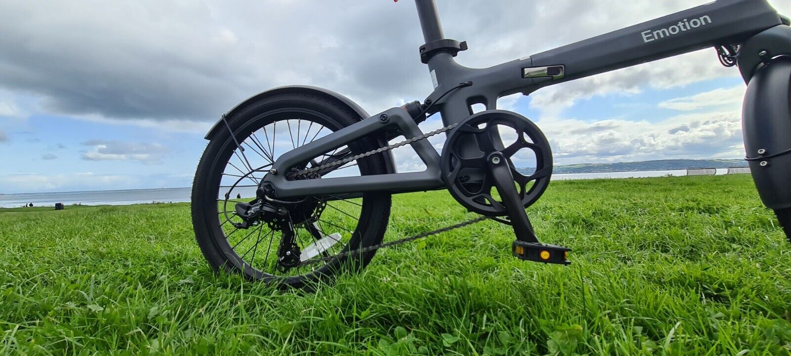Carbon Fibre Electric Bike - X2, 250w, 60km