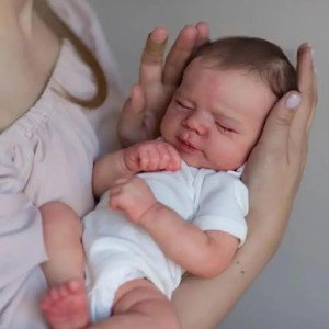 Realistic 18-Inch Boy Reborn Baby Doll