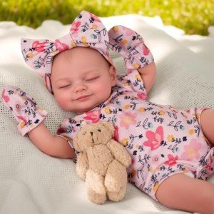 Skylar 17-Inch Lifelike Reborn Baby Doll